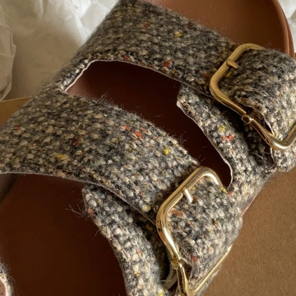 BC FOOTWEAR BY SEYCHELLES - Picture 4 of 7